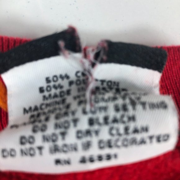 VTG Chicago Bulls World Champ Sweatshirt Adult Large Red Faded Big Logo Crewneck - Picture 9 of 16